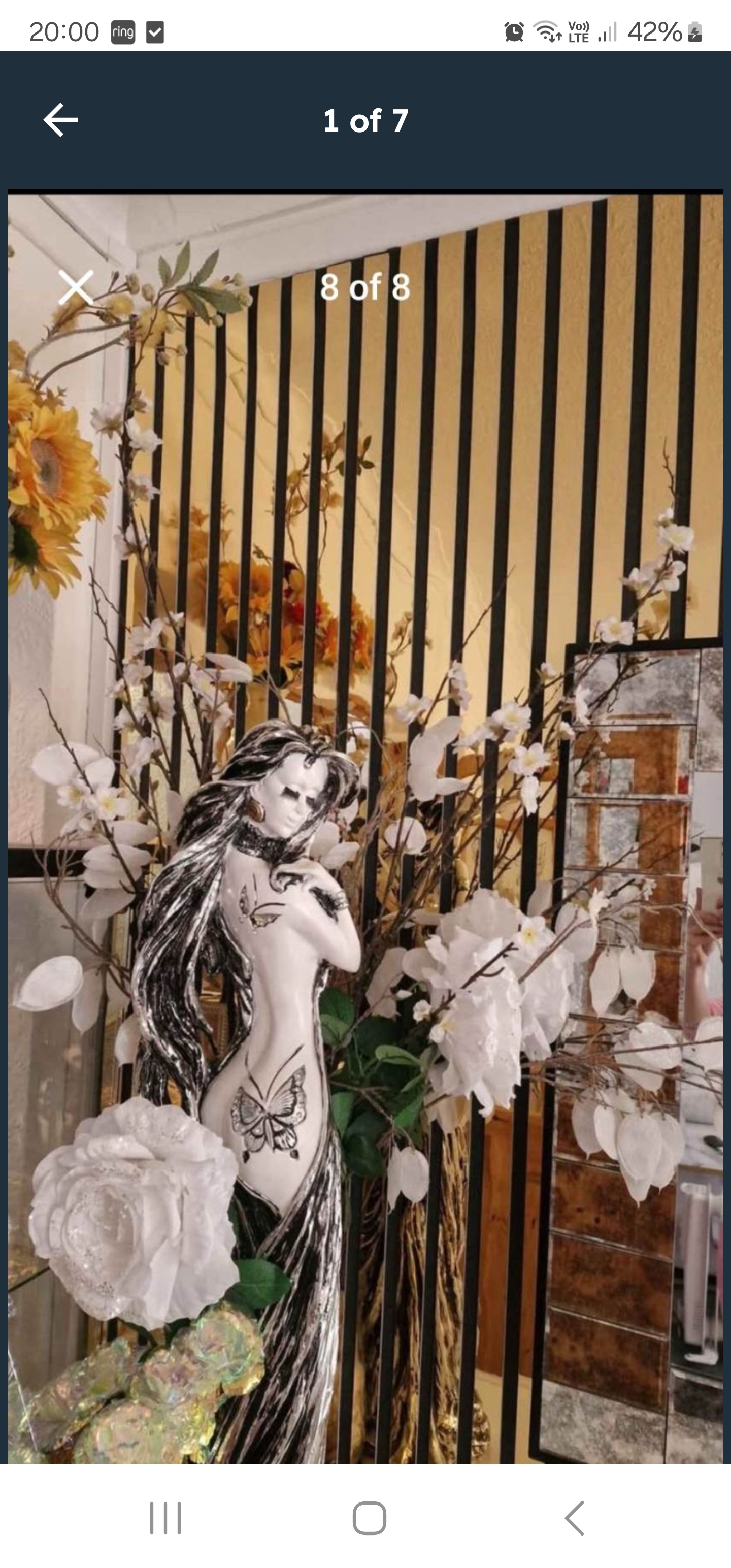  *Must sell!Relocating* 🥰 New 5x 3D Mirror Gold Grid Wallpaper