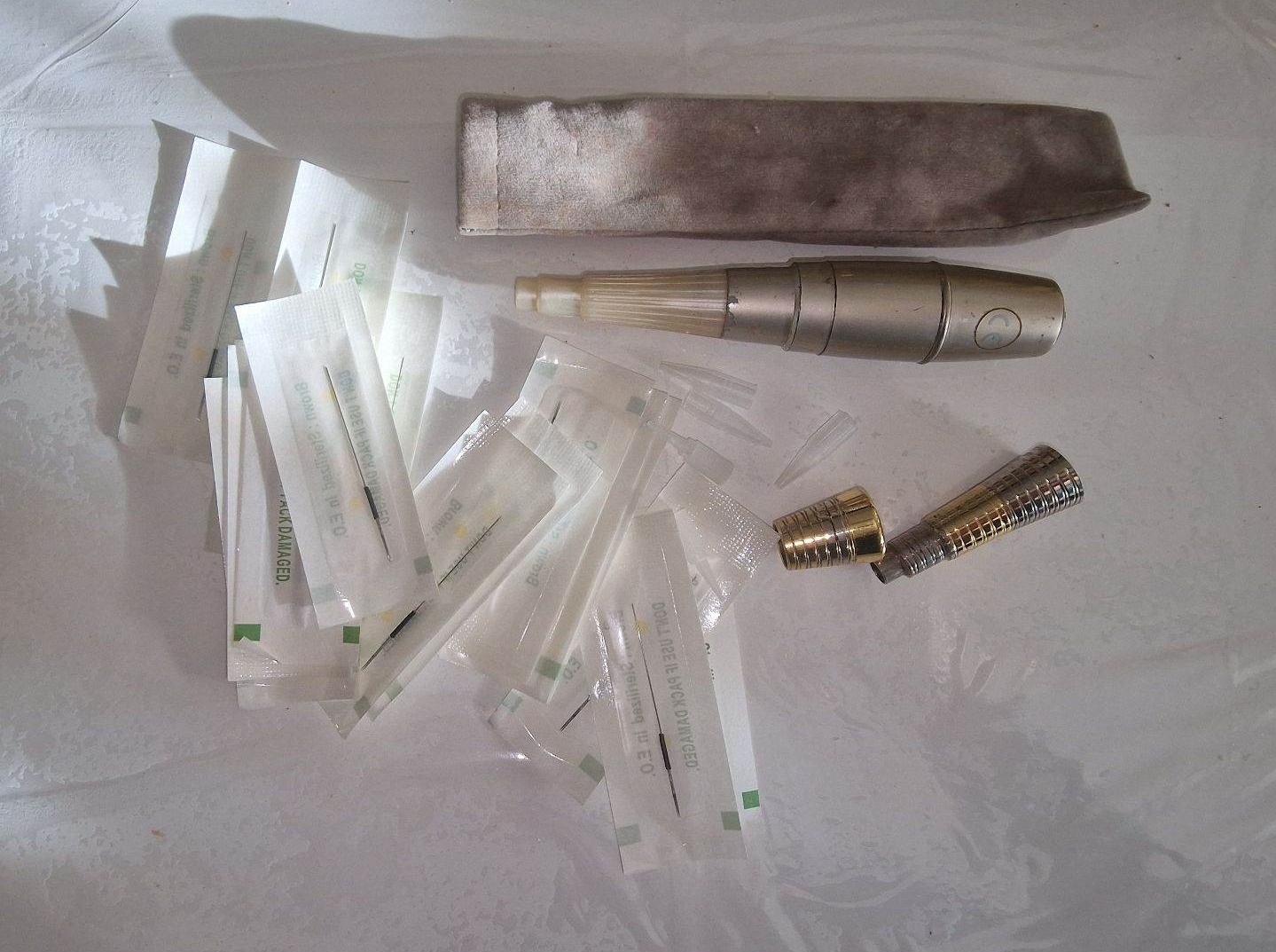 Cosmetic tattoo kit